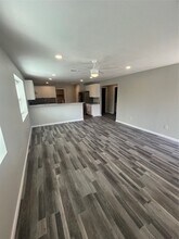 316 E A St in La Porte, TX - Building Photo - Building Photo