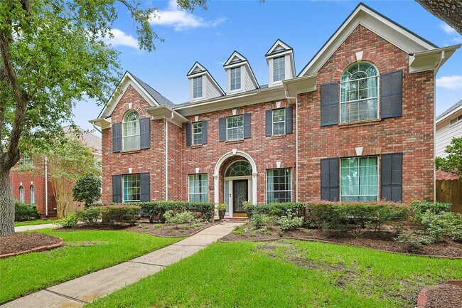 1415 Meadow Hill Dr in Sugar Land, TX - Building Photo - Building Photo