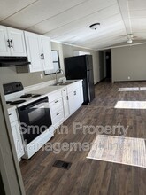 7650 Kipling St in Pensacola, FL - Building Photo - Building Photo