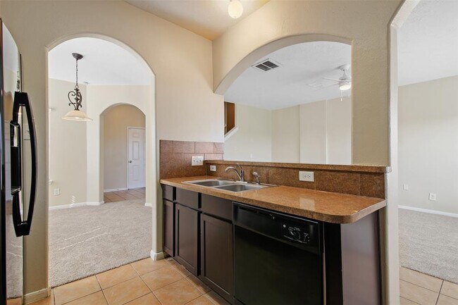 4914 Landward Ln in Houston, TX - Building Photo - Building Photo