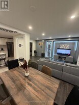 44 Oren Blvd in Barrie, ON - Building Photo