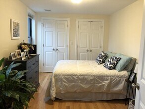 90 White St in Boston, MA - Building Photo - Building Photo