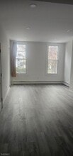 202 Clerk St in Jersey City, NJ - Building Photo - Building Photo
