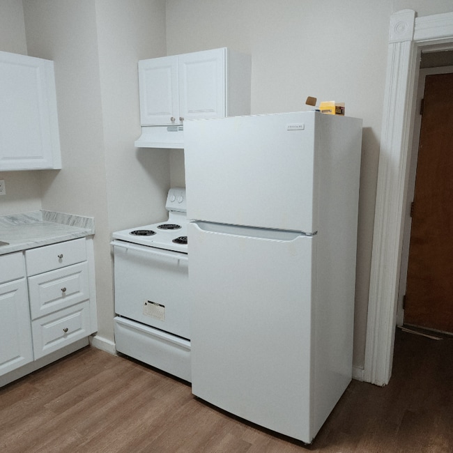 43 Austin St in Worcester, MA - Foto de edificio - Building Photo