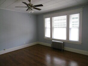 263 Ash St, Unit 261 in Manchester, NH - Building Photo - Building Photo
