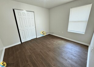 8771 Kaye Ln in Jacksonville, FL - Building Photo - Building Photo