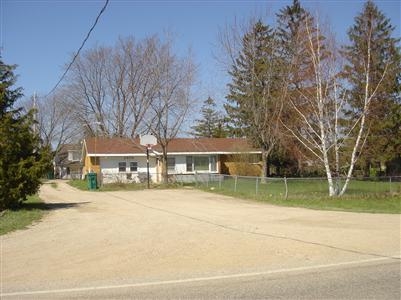 2904-2906 68th St in Fennville, MI - Foto de edificio