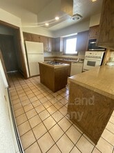 2664 W Jefferson St in Laramie, WY - Building Photo - Building Photo