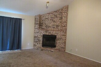3456 Vassar St in Fayetteville, AR - Building Photo - Building Photo