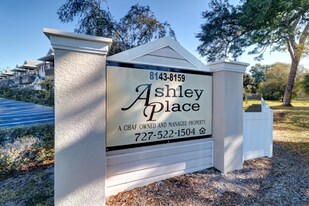 2675 50th Ave N in St. Petersburg, FL - Building Photo