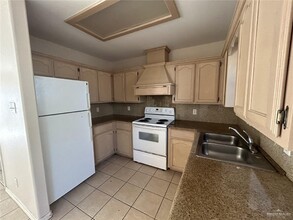 604 Horizon Peak in Edinburg, TX - Building Photo - Building Photo