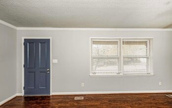 2468 Watson Rd in Birmingham, AL - Building Photo - Building Photo