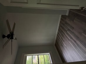 939 12th St SE, Unit #2 in Paris, TX - Building Photo - Building Photo