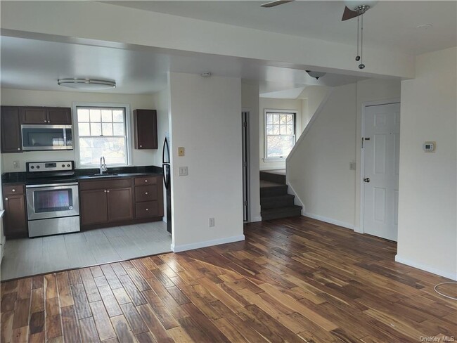 235 Main St in Highland Falls, NY - Building Photo - Building Photo