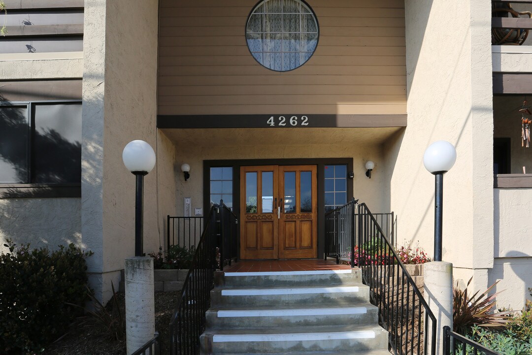 4260 Parks Ave in La Mesa, CA - Building Photo