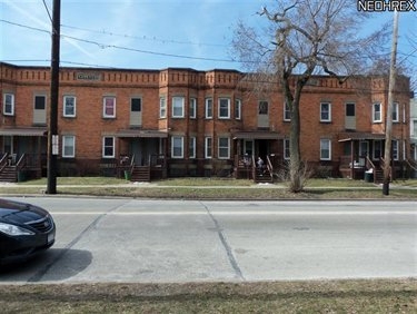 1946 W 65th St in Cleveland, OH - Building Photo