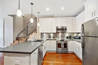 822 Perdido St in New Orleans, LA - Building Photo - Building Photo