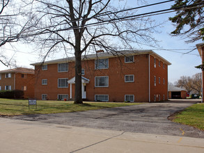 2894 Chamberlain Rd in Akron, OH - Building Photo - Building Photo