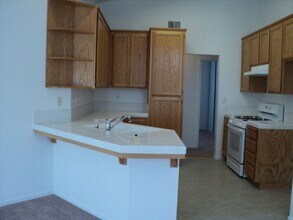 1811 Stillspring Ct in Fairfield, CA - Building Photo - Building Photo