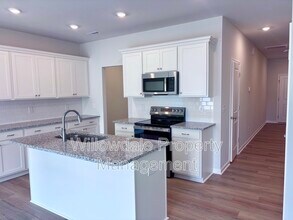 183 Central Townes Wy in Raleigh, NC - Building Photo - Building Photo