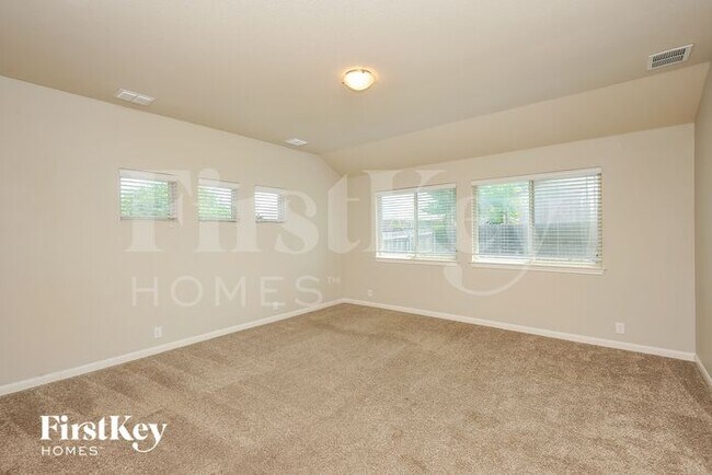 11913 Rustling Oaks Dr in Crowley, TX - Building Photo - Building Photo