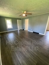 562 Wilson Ave in Wood River, IL - Building Photo - Building Photo