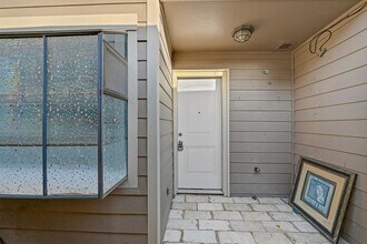 17820 Kings Park Ln in Houston, TX - Building Photo - Building Photo