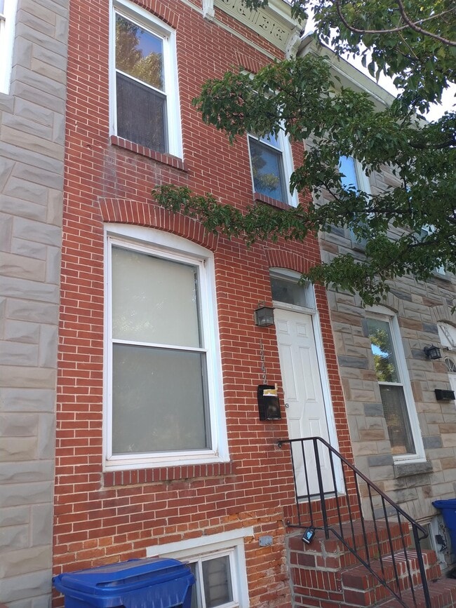 property at 1242 Washington Blvd