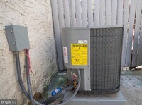 2668 Janney St photo'