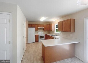1724 Market St in Owings, MD - Foto de edificio - Building Photo