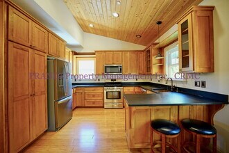 117 Antonette Ave in San Rafael, CA - Building Photo - Building Photo