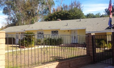 8814-8816 Highland Ave in Whittier, CA - Building Photo - Building Photo