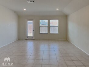 3207 Winding Meadow Trail in Princeton, TX - Foto de edificio - Building Photo