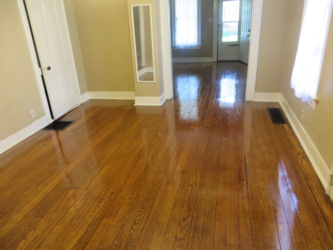 217 W Woodland Ave in Fort Wayne, IN - Building Photo - Building Photo