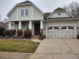 2001 Oakmere Rd in Waxhaw, NC - Building Photo