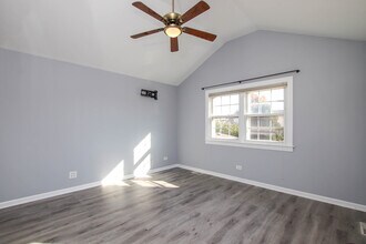 5815 N Canfield Ave in Chicago, IL - Building Photo - Building Photo