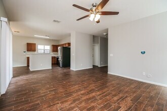 2233 E 27th Ave in Apache Junction, AZ - Building Photo - Building Photo