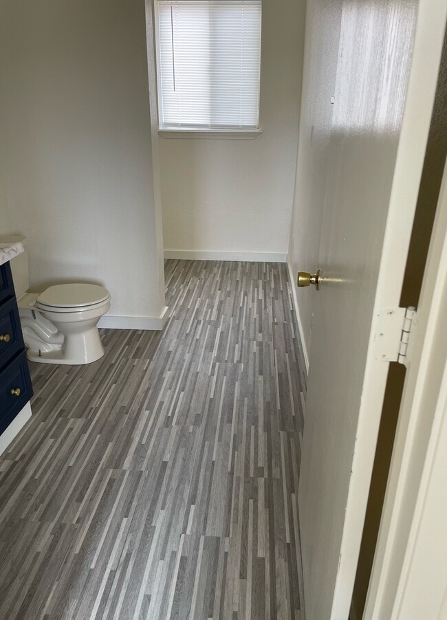 property at 264 Country Club Pl