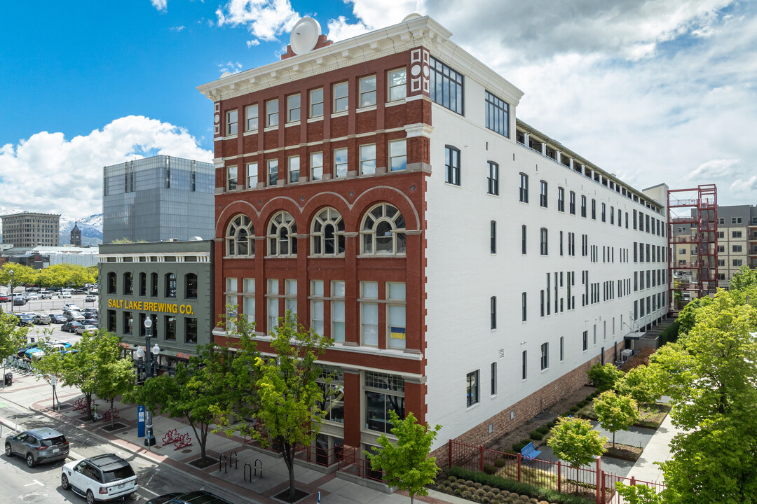 Broadway Lofts in Salt Lake City, UT - Foto de edificio