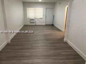 30 S Shore Dr in Miami Beach, FL - Building Photo - Building Photo