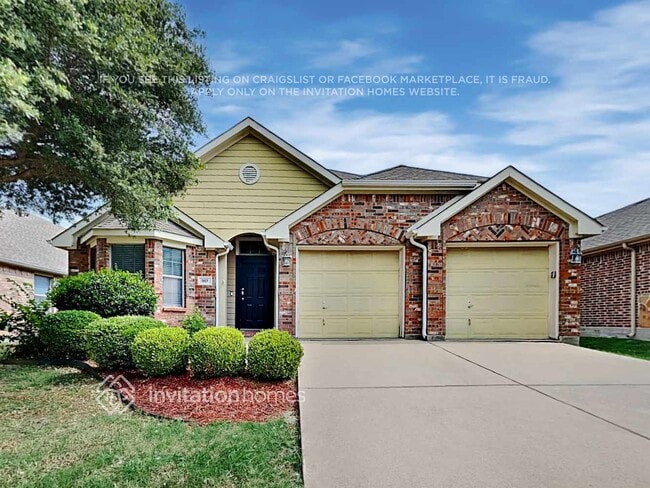 property at 917 Lake Worth Trl