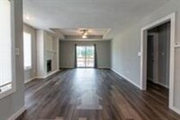 3436 S Christy Ct in Springfield, MO - Foto de edificio - Building Photo