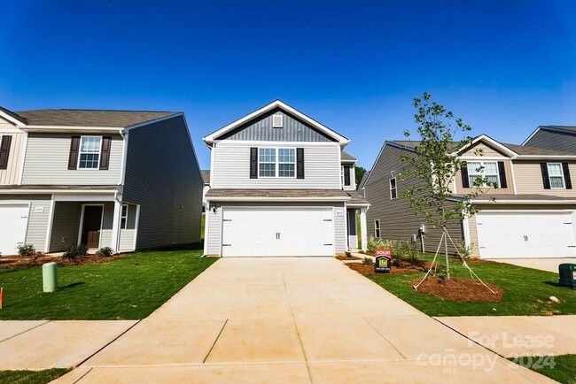 8113 Derby Wood Ln in Charlotte, NC - Foto de edificio - Building Photo