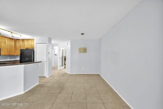 13 Arbor Club Dr in Palm Valley, FL - Building Photo - Building Photo