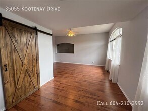 Great Home in an Amazing Location! in Abbotsford, BC - Building Photo - Building Photo