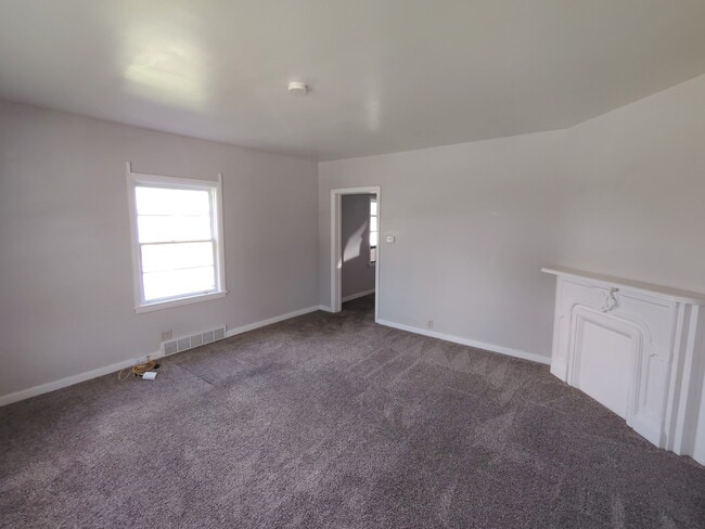 330 N 11th St in New Castle, IN - Building Photo - Building Photo