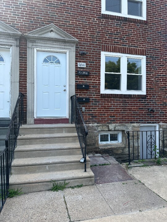 7810 Limekiln Pk in Philadelphia, PA - Building Photo