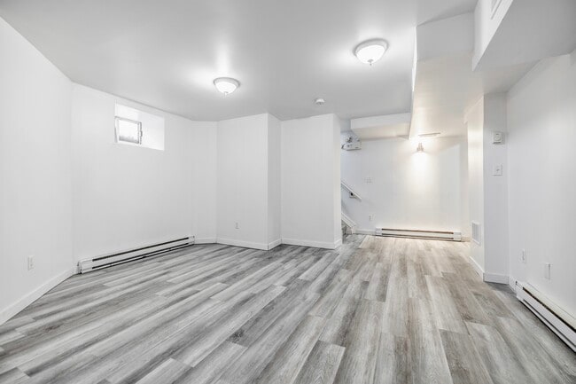 661 Mcmillan Av in Winnipeg, MB - Building Photo - Building Photo