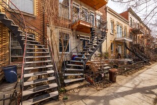 5181-5189 Des Érables Av in Montréal, QC - Building Photo