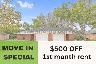 742 Prairie Creek Dr in Princeton, TX - Building Photo